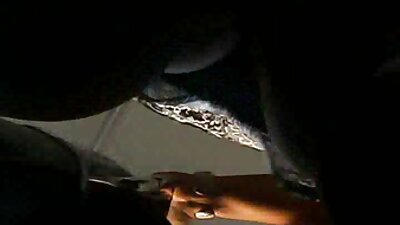 লাস্টি বাংলাদেশী সেক্স ভিডিও ডট কম ছোকরা তার হাত দিয়ে গার্লফ্রেন্ডের চোদা চুদে